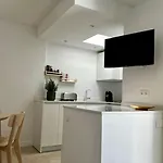 Lovely Casita Jade דירה *